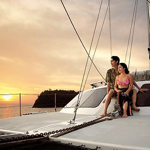 3 Days Golden Hour Sunset Cruise Experience Premier Room